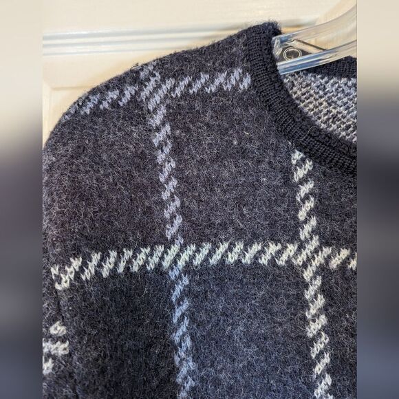 Tally Ho Navy and White 100% boiled wool Plaid Women's Cardigan - Picture 8 of 9